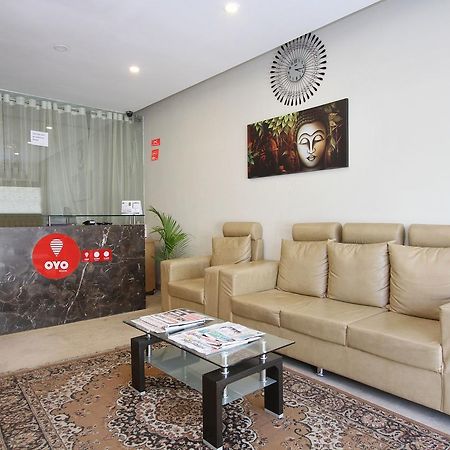 Oyo 7463 Leo Suites Bangalore Bagian luar foto