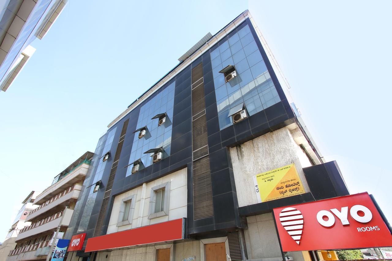 Oyo 7463 Leo Suites Bangalore Bagian luar foto