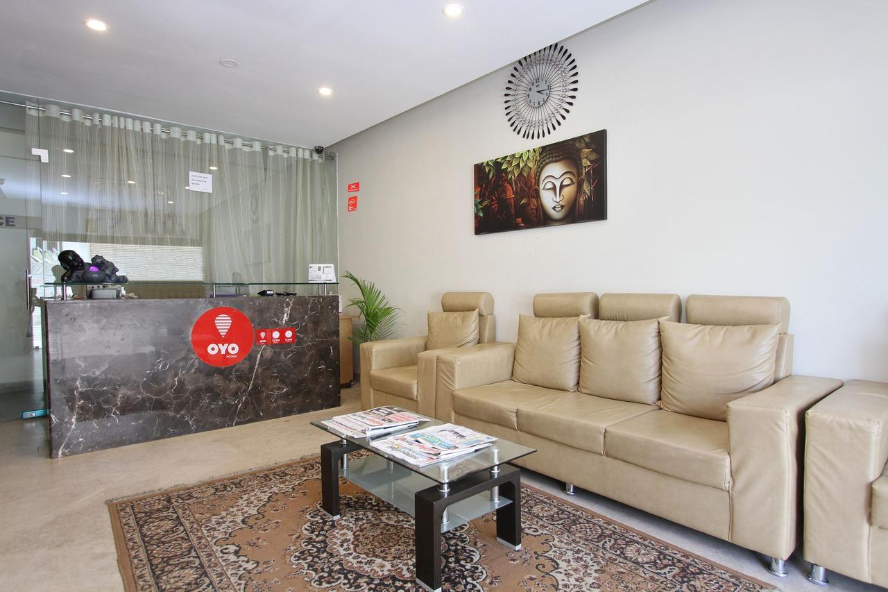 Oyo 7463 Leo Suites Bangalore Bagian luar foto