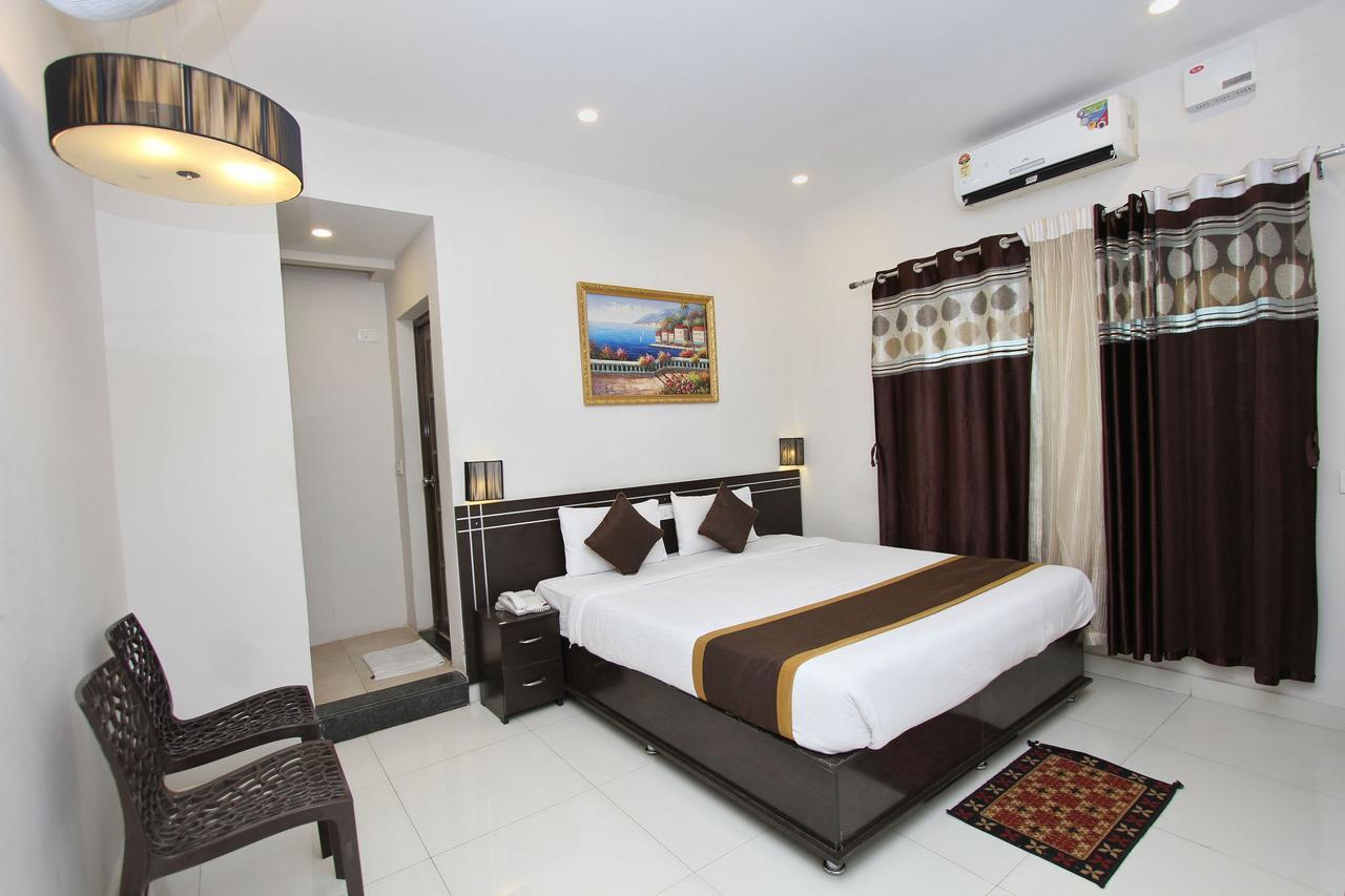 Oyo 7463 Leo Suites Bangalore Bagian luar foto